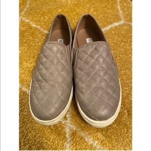 Steve Madden Ecentrcq Slip On Sneaker